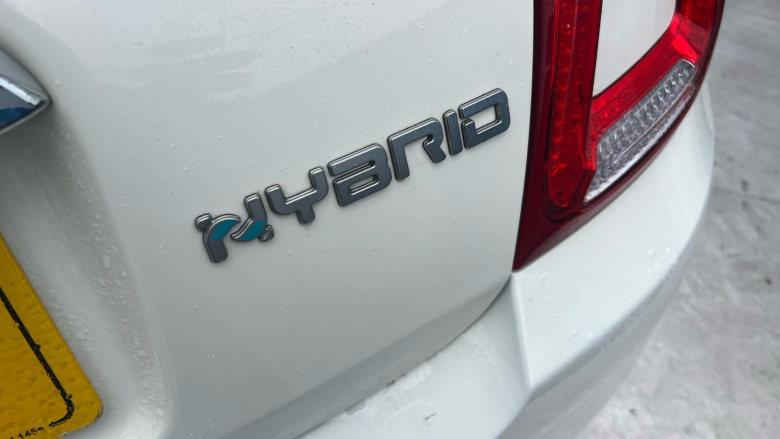 Fiat 500 1.0 Mild Hybrid 3dr Petrol Hatchback